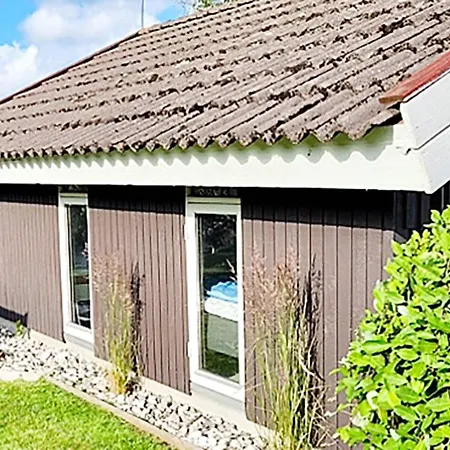 4 Person In Hemmet-by Traum Hemmet