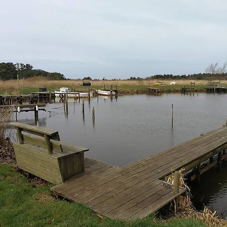 4 Person In Hemmet-by Traum Hemmet